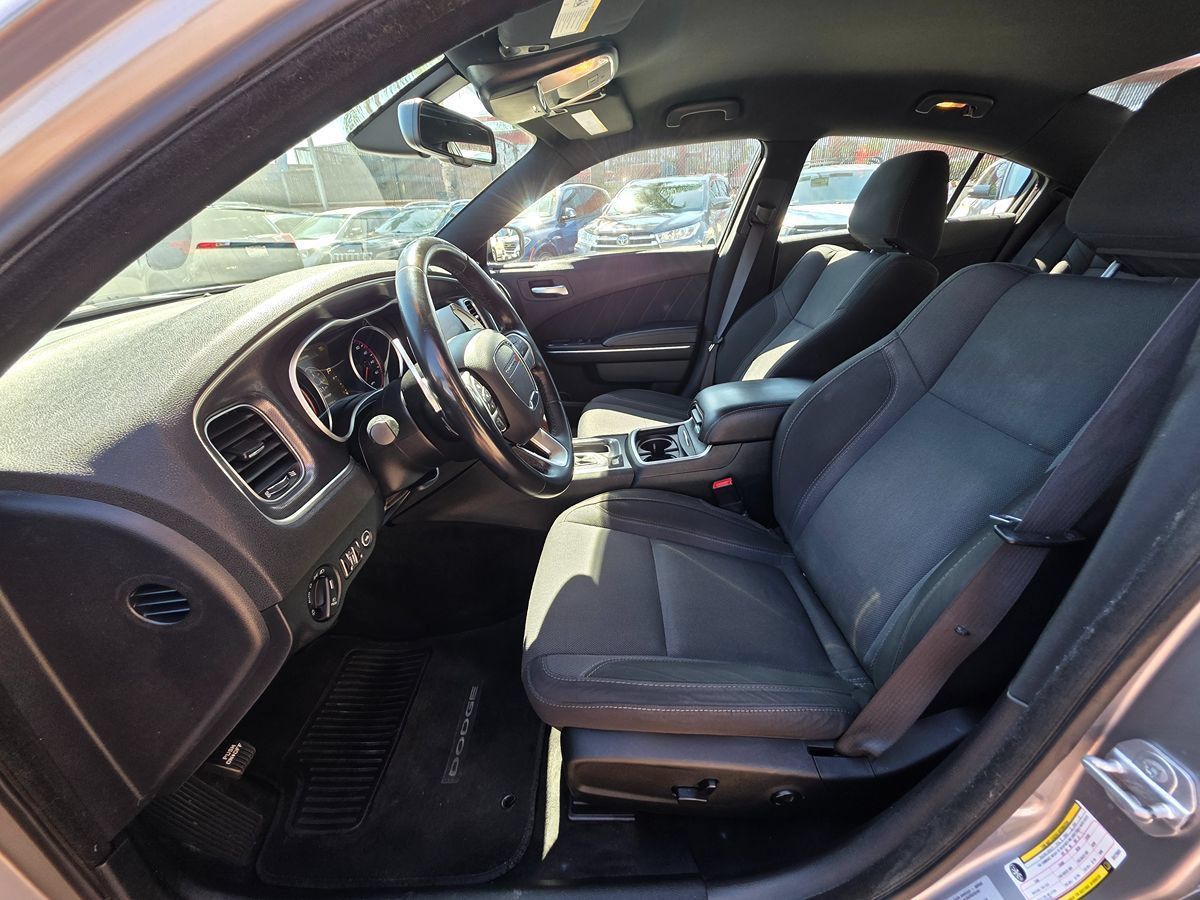 Used 2016 Dodge Charger R/T RWD image 20