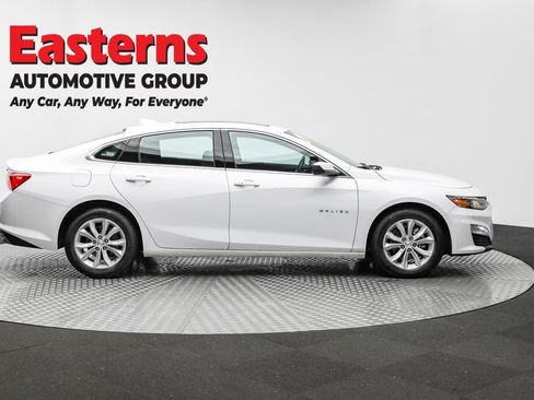 Used 2024 Chevrolet Malibu LT image 4