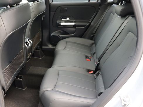 Certified 2025 Mercedes-Benz GLA 250 image 13