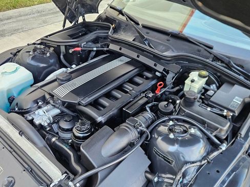 Used 2000 BMW Z3 2.5i image 37