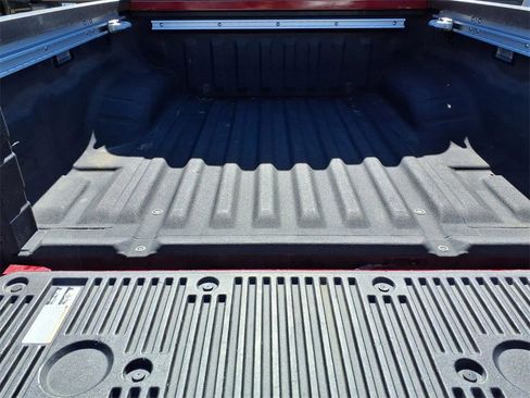 Used 2023 Nissan Frontier PRO-4X w/ Pro Convenience Package image 10