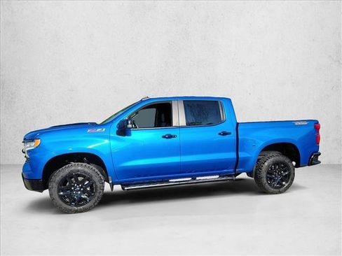 Used 2023 Chevrolet Silverado 1500 LT Trail Boss w/ Convenience Package II AWD/4WD image 8