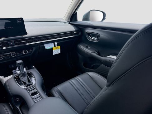 New 2027 Honda HR-V EX-L image 18