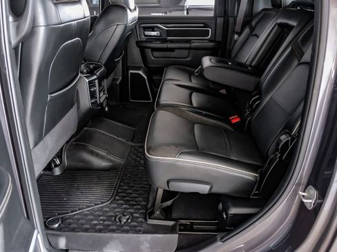 Used 2022 RAM 3500 Laramie image 38