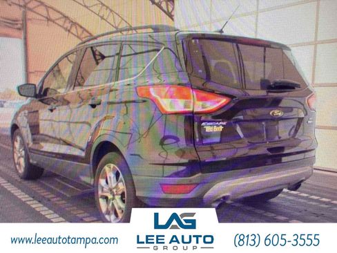 Used 2016 Ford Escape SE w/ SE Leather Comfort Package AWD/4WD image 3