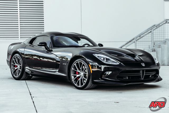 Used 2014 SRT Viper GTS w/ GTS Laguna Interior Package RWD image 6