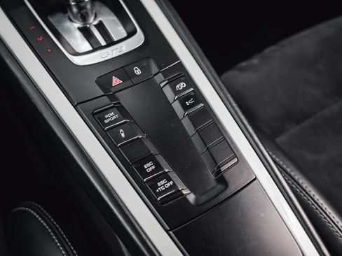 Used 2015 Porsche 911 GT3 RWD image 44