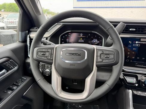 New 2026 GMC Sierra 2500 Denali w/ Denali Reserve Package AWD/4WD image 10