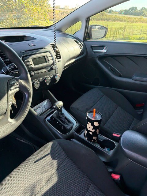 Used 2018 Kia Forte LX FWD image 12