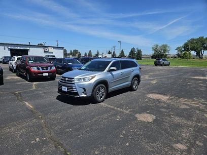 Used 2018 Toyota Highlander XLE