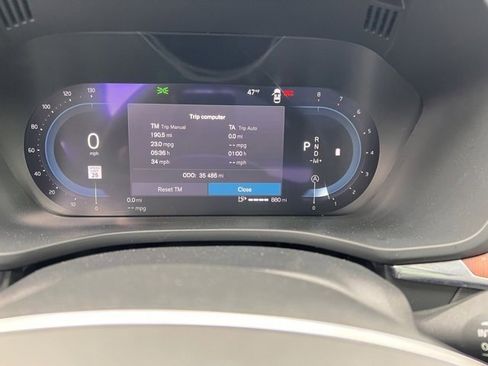 Used 2024 Volvo XC60 B5 Plus image 7