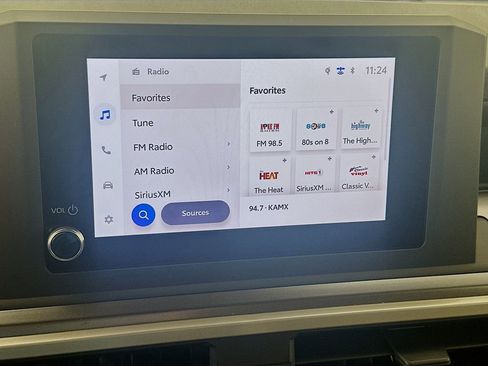 Used 2025 Toyota Tacoma SR5 image 15