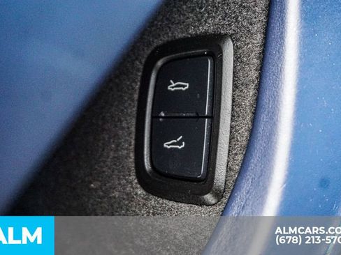 Used 2022 Chevrolet Corvette Stingray Premium Conv w/ Z51 Performance Package image 60