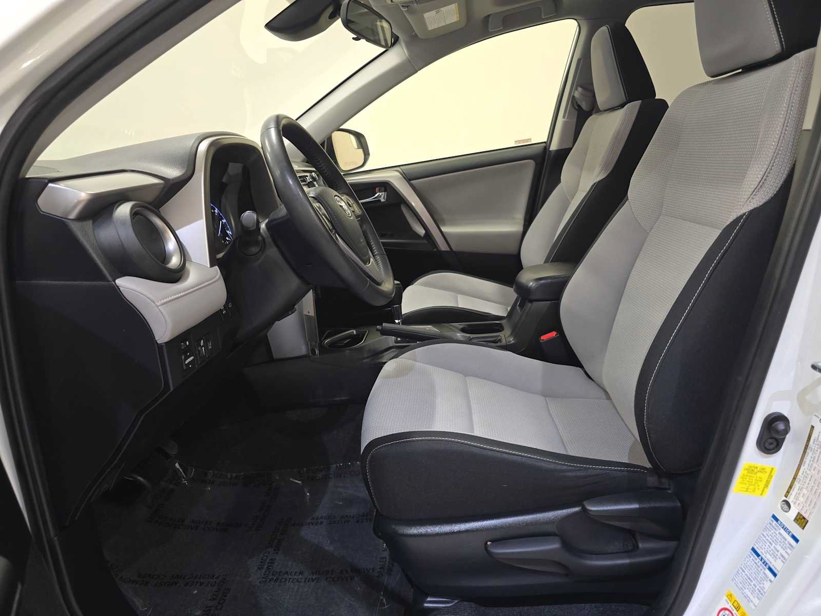 Used 2017 Toyota RAV4 XLE w/ All Weather Liner Package AWD/4WD image 20