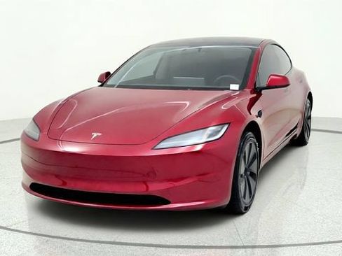 Used 2025 Tesla Model 3 RWD image 3