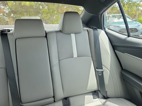 Used 2025 Toyota Camry SE FWD image 23