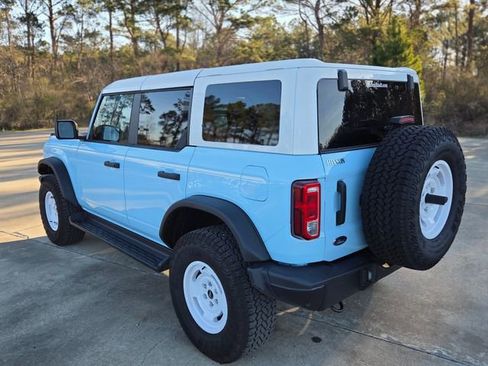 Used 2025 Ford Bronco Heritage Edition image 3