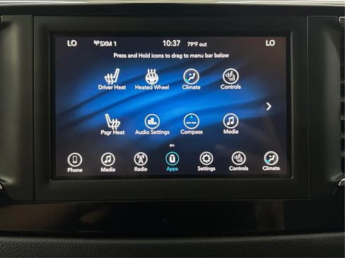 Used 2019 Chrysler Pacifica Touring-L FWD image 19