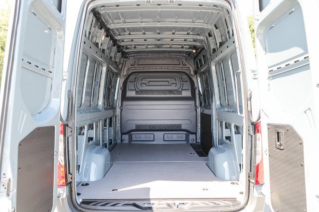 New 2025 Mercedes-Benz Sprinter 2500 image 26