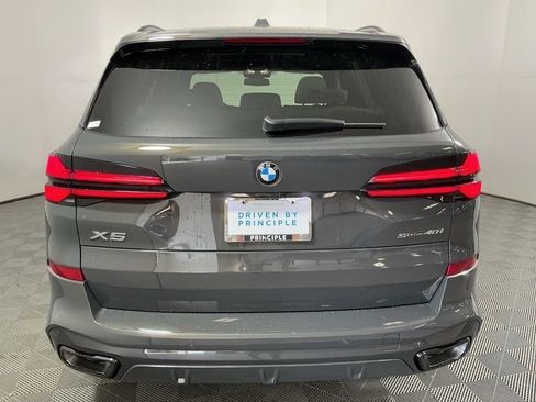 New 2026 BMW X5 sDrive40i w/ M Sport Package image 6