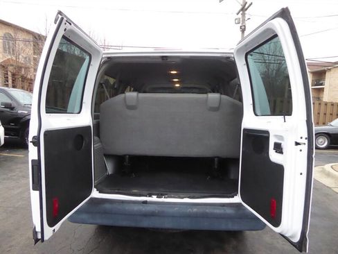 Used 2013 Ford E-350 and Econoline 350 XL image 25