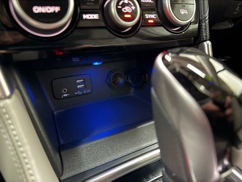 Used 2022 Subaru Forester Limited image 21