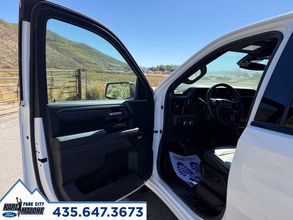 Used 2025 GMC Sierra 1500 AT4 AWD/4WD image 13