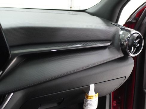 Used 2026 Chevrolet Equinox LT w/ LPO, Floor Liner Package FWD image 18