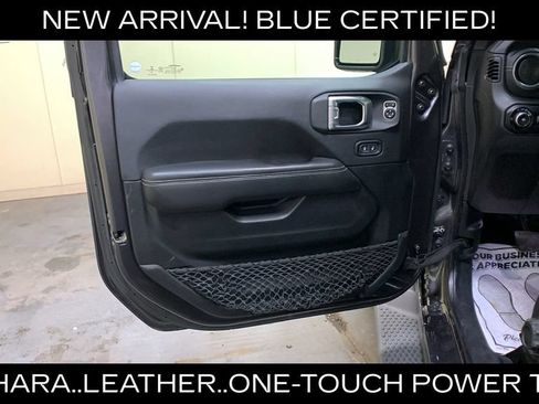 Used 2020 Jeep Wrangler Unlimited Sahara AWD/4WD image 23