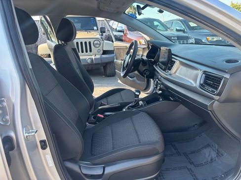 Used 2023 Kia Rio LX FWD image 12