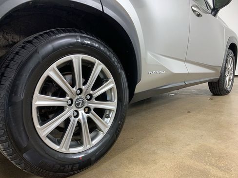 Used 2019 Lexus NX 300h AWD w/ Comfort Package image 9