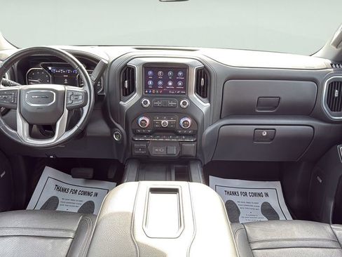 Used 2022 GMC Sierra 1500 Denali w/ Driver Alert Package II AWD/4WD image 13