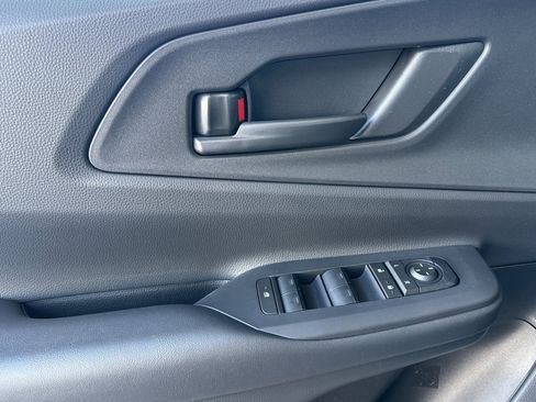 New 2026 Toyota Prius Plug-In Hybrid image 13