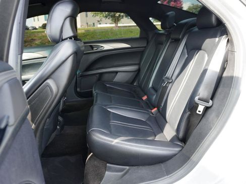 Used 2017 Lincoln MKZ Premiere FWD image 16
