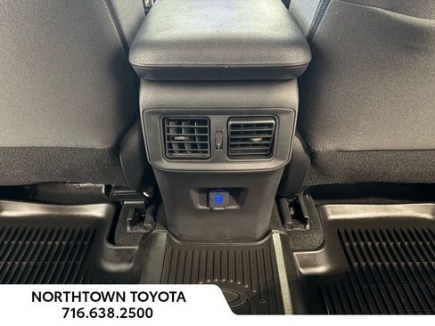 Used 2023 Toyota RAV4 LE image 21