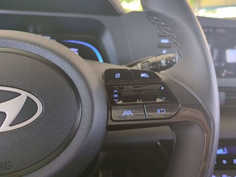 New 2026 Hyundai Elantra Sport FWD image 32