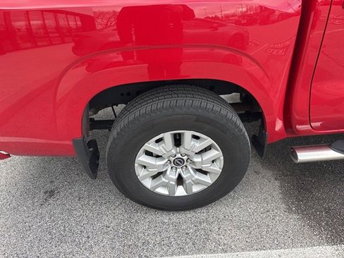 Used 2023 Nissan Frontier SV w/ SV Convenience Package image 9