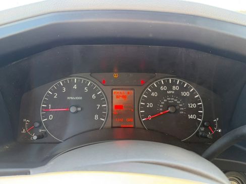 Used 2016 Nissan NV 3500 SL image 22