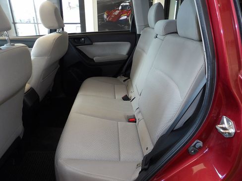 Used 2016 Subaru Forester 2.5i Premium w/ Popular Package #2 AWD/4WD image 23