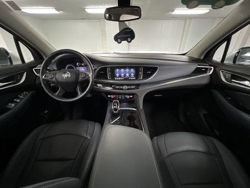 Certified 2021 Buick Enclave Essence w/ Sport Touring Edition image 21