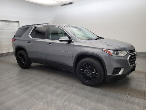 Used 2019 Chevrolet Traverse LT FWD image 11