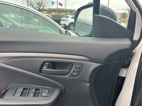 Used 2022 Honda Pilot TrailSport image 25