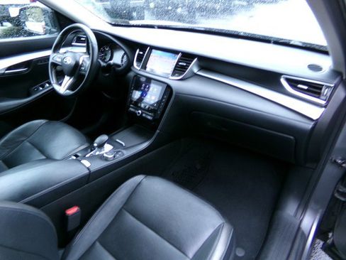 Used 2019 INFINITI QX50 Essential w/ Premium Heat Package AWD/4WD image 12