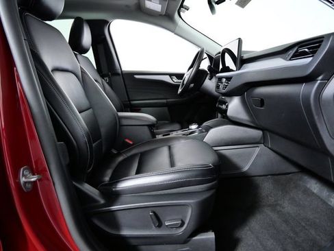 Certified 2025 Ford Escape Platinum AWD/4WD image 11