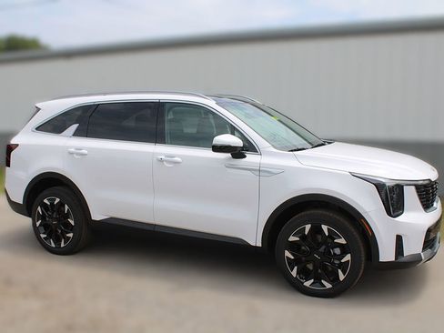 New 2026 Kia Sorento EX AWD/4WD image 4