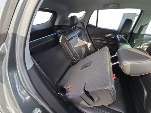 Used 2021 GMC Terrain SLT image 19