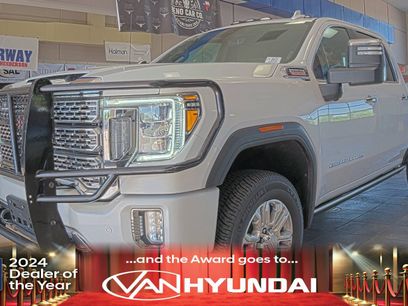 Used 2022 GMC Sierra 2500 Denali w/ Denali Ultimate Package