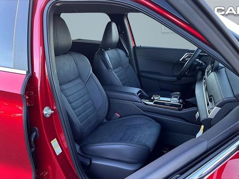 New 2025 Mitsubishi Outlander SE image 8