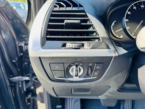 Used 2019 BMW X3 sDrive30i w/ Convenience Package image 12