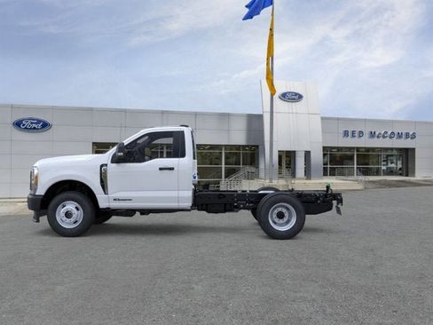 New 2026 Ford F350 XL AWD/4WD image 3